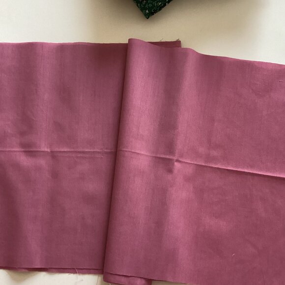 A Small Bundle Bag of Cotton Fabric Material Scraps Quilting Sewing - Picture 4 of 4